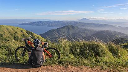 pexels-dorothycastillo-2270328